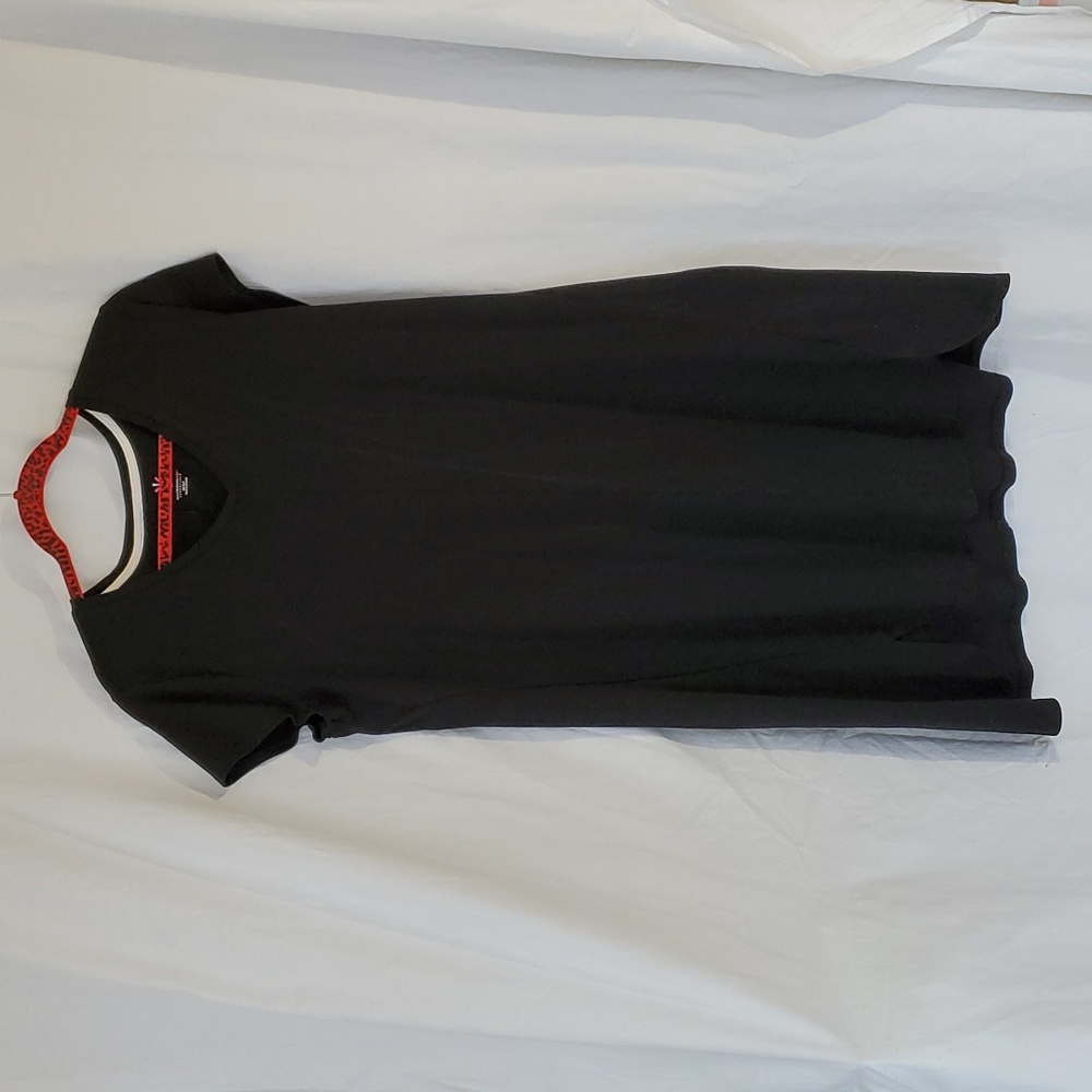 IsaacMizrahiLive black knit shift dress cap sleeves